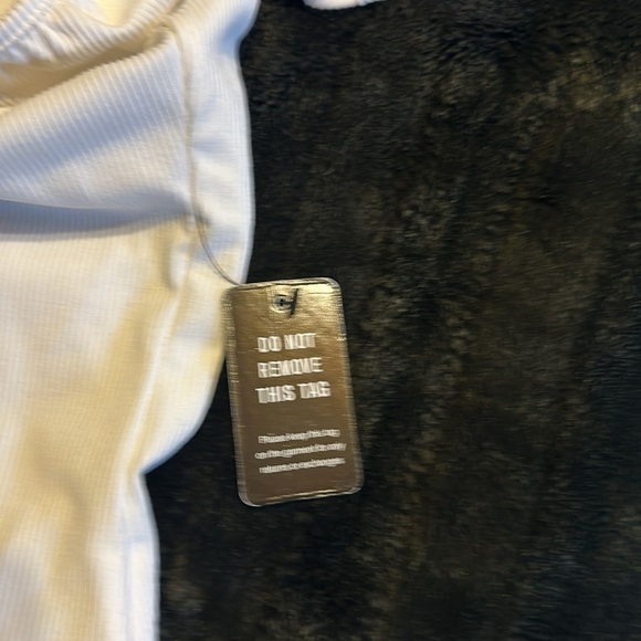 NWT Express white ruffle shirt off the shoulder w snap closure thong bottom - Picture 7 of 8